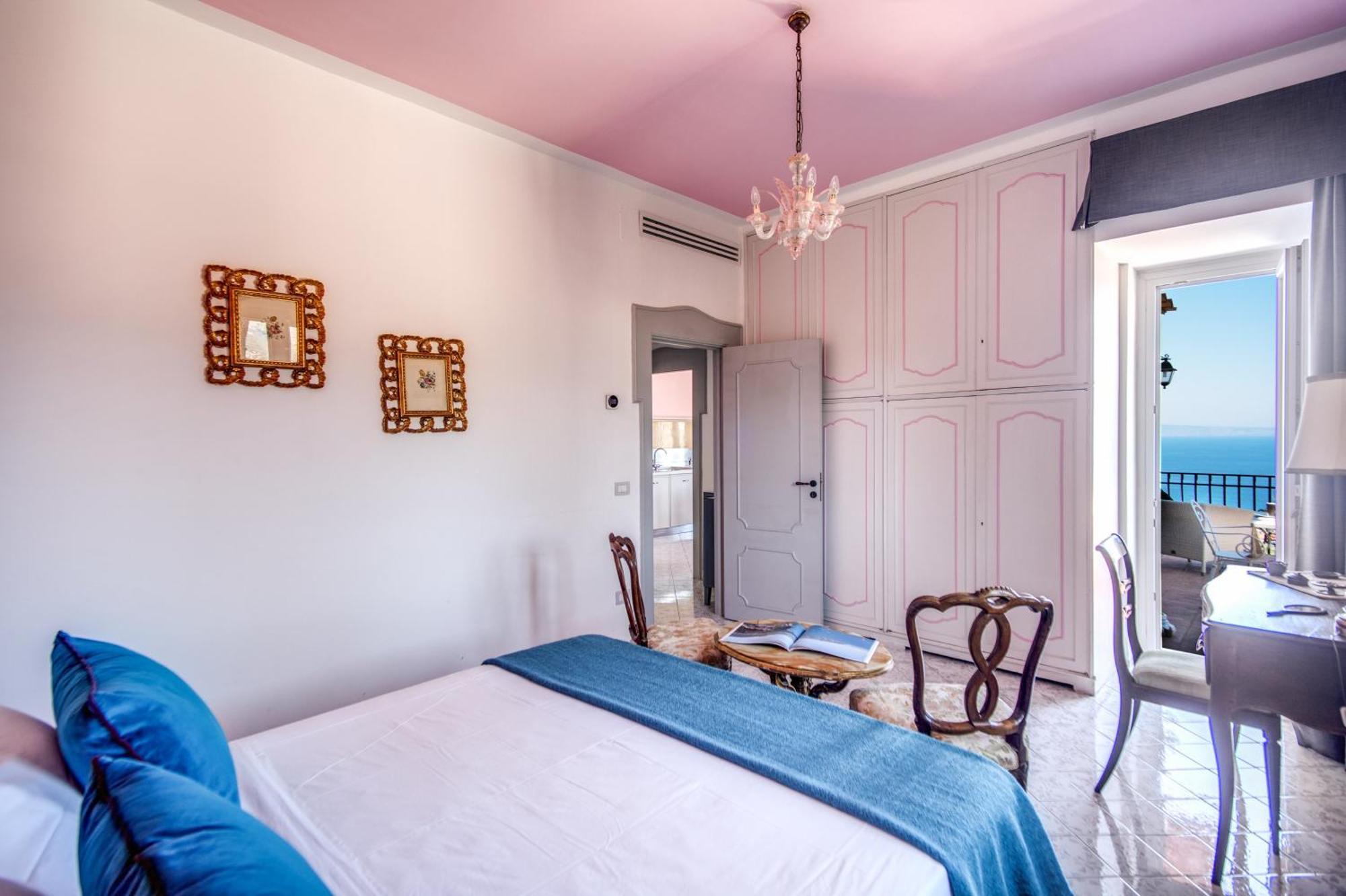 M Suites Sorrento Exteriér fotografie