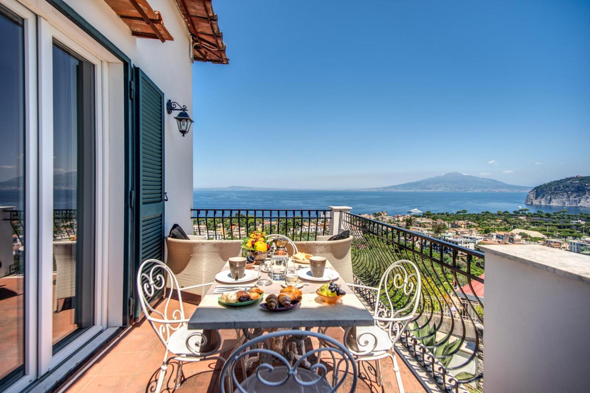 M Suites Sorrento Exteriér fotografie