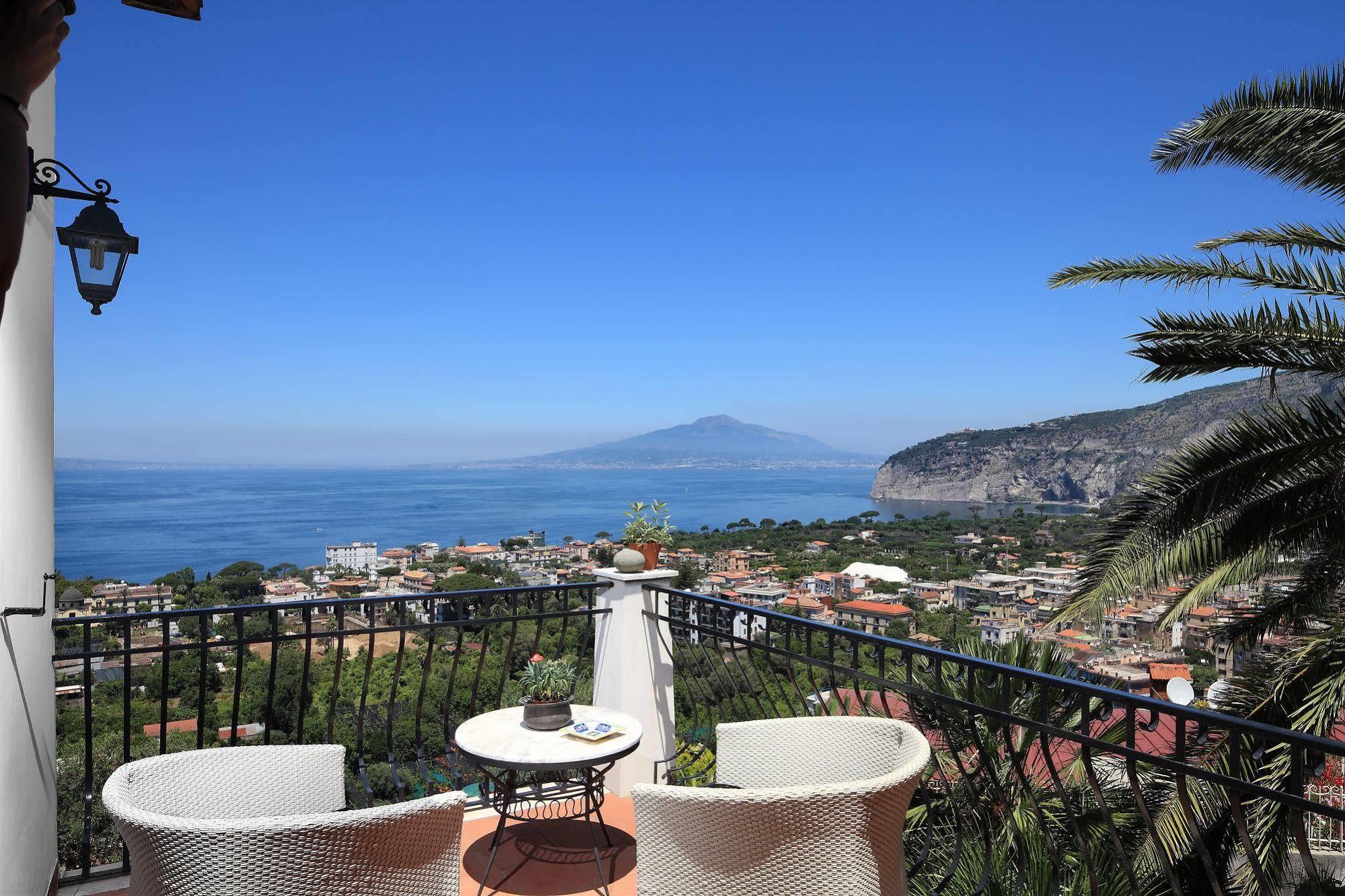 M Suites Sorrento Exteriér fotografie